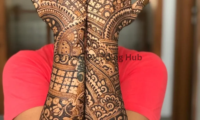 Priyas Mehndi Art  Classes 